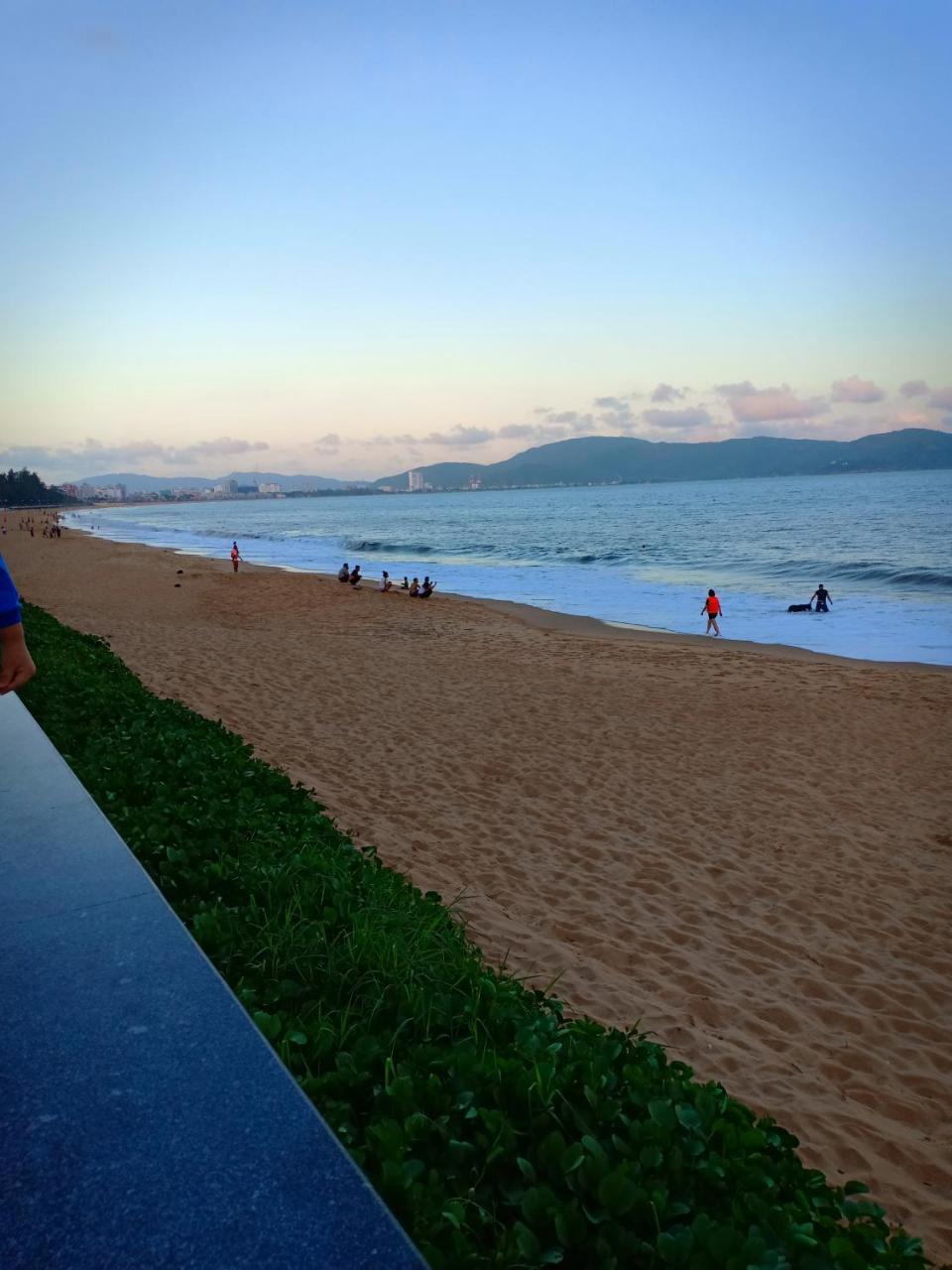 Come To Me H Quy Nhon Exteriör bild